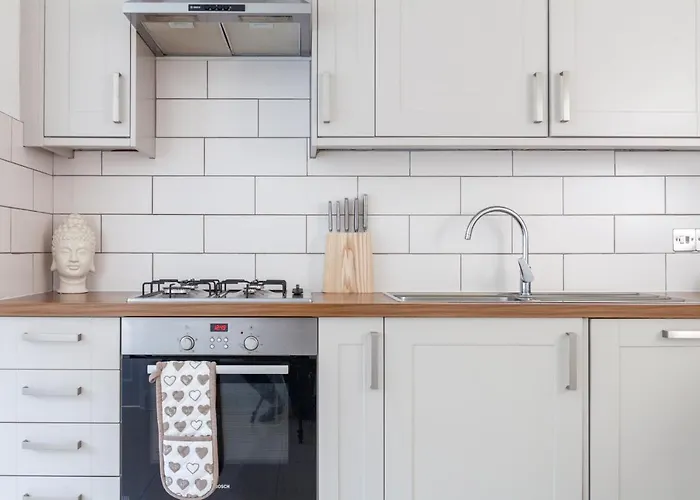 Fantastic 2Br Flat Wpriv Gdn, Crouch End