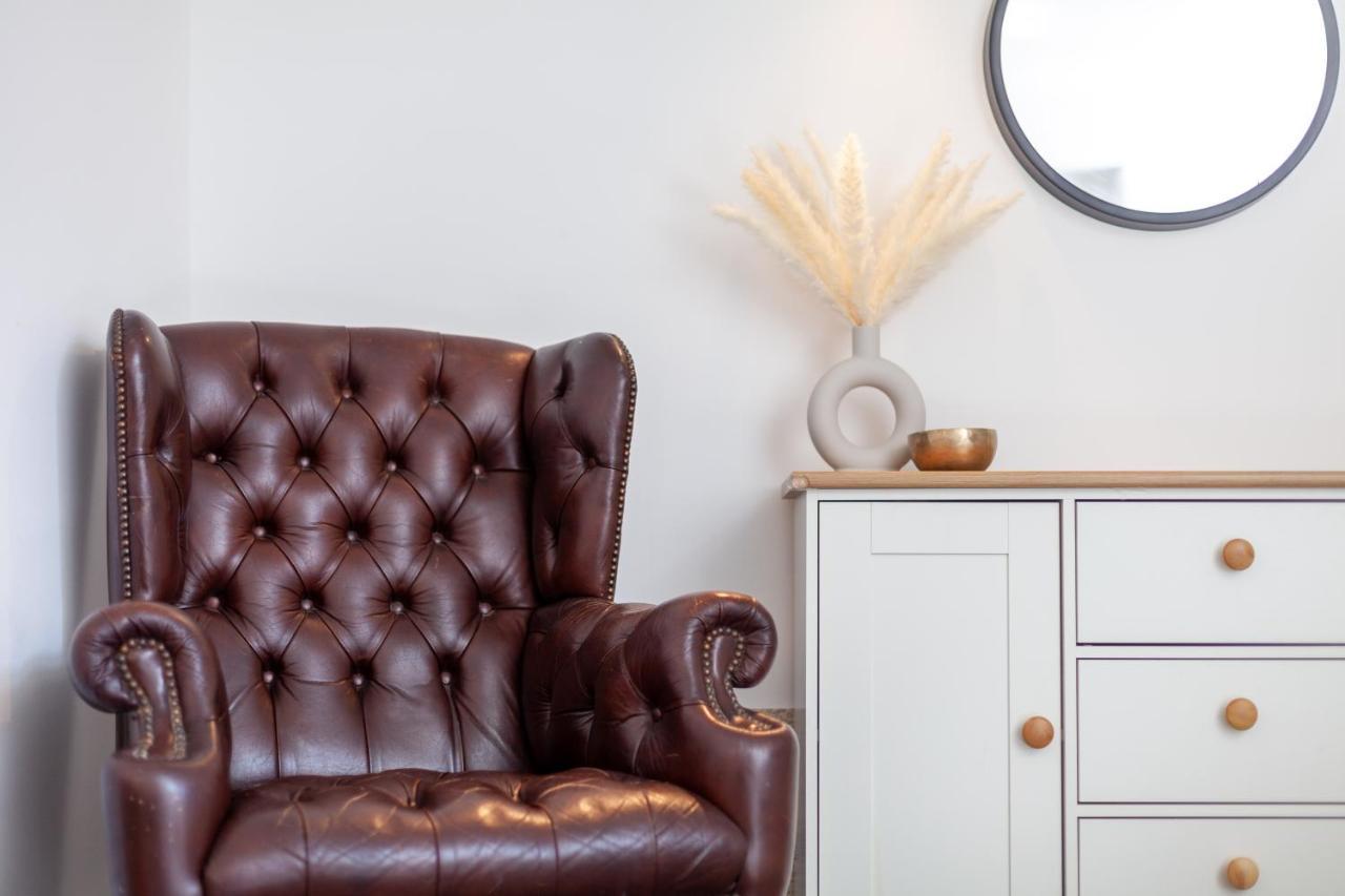 Fantastic 2br Flat Wpriv Gdn, Crouch End Appartamento *
