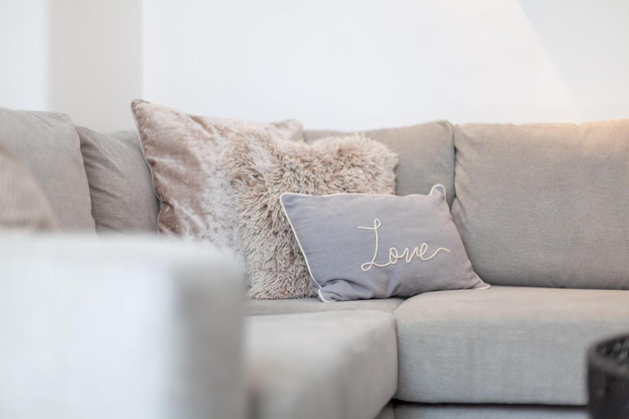 Fantastic 2br Flat Wpriv Gdn, Crouch End Londra